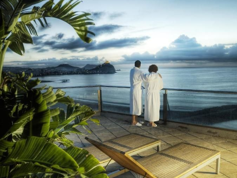 Hotel Senator Águilas () Hotel Senator Águilas ()