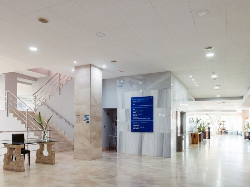 Hotel Senator Águilas () Hotel Senator Águilas ()