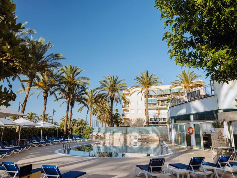 Hotel Senator Águilas () Hotel Senator Águilas ()