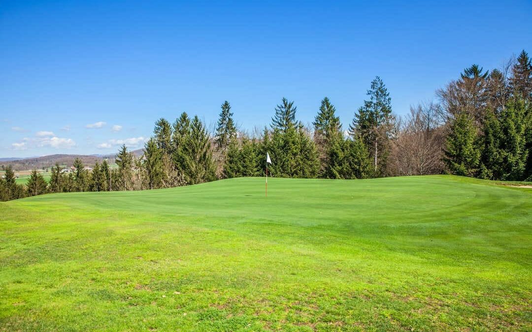 Cómo elegir el campo de golf perfecto en Murcia según tu nivel: principiante, intermedio y avanzado